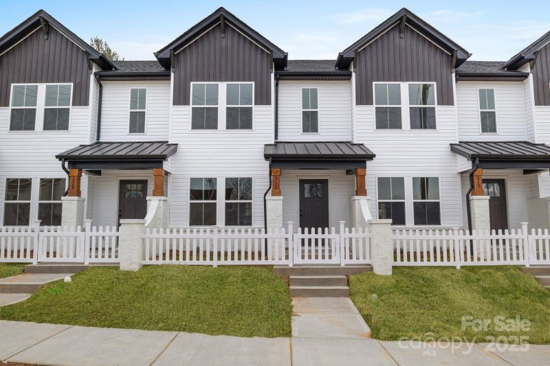 Property image 2 at 241 E Rice Street, Landis, NC 28088