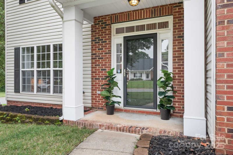 Property image 4 of 12501 Vantage Point Lane in Barkley, Huntersville, NC 28078