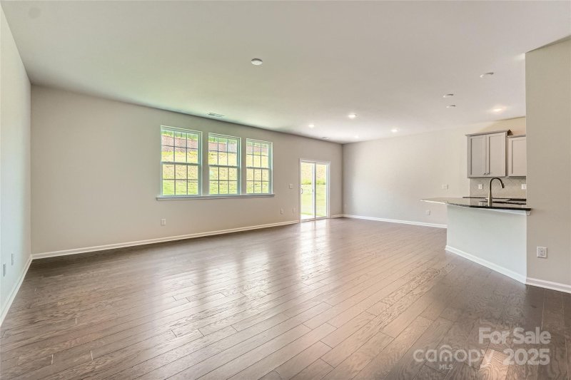 Property image 4 at 4655 Potters Wheel Drive, Fort Mill, SC 29715