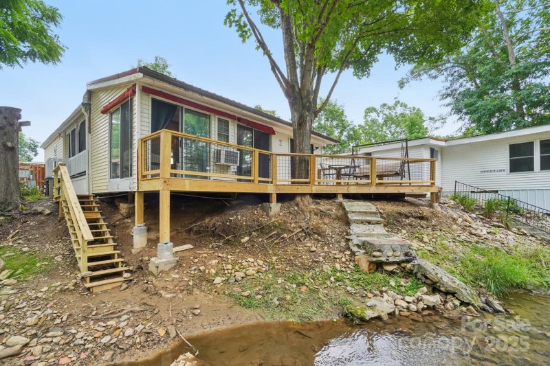 Property image 2 of 39 Mallard Loop in Dogwood Lakes, Waynesville, NC 28785