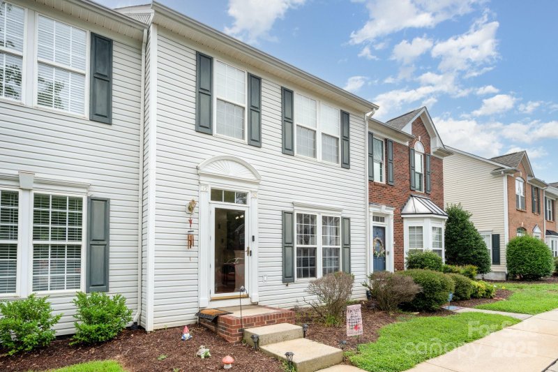 Property image 2 of 1282 Branson Road in Oak Park, Concord, NC 28027