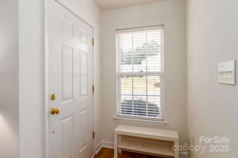 Property image 3 of 956 Olde Towne Way in Olde Towne, Rock Hill, SC 29732