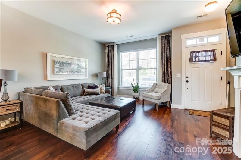 Property image 2 at 2711 Tranquil Oak Place, Charlotte, NC 28206