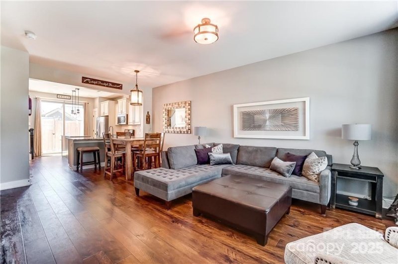 Property image 3 at 2711 Tranquil Oak Place, Charlotte, NC 28206