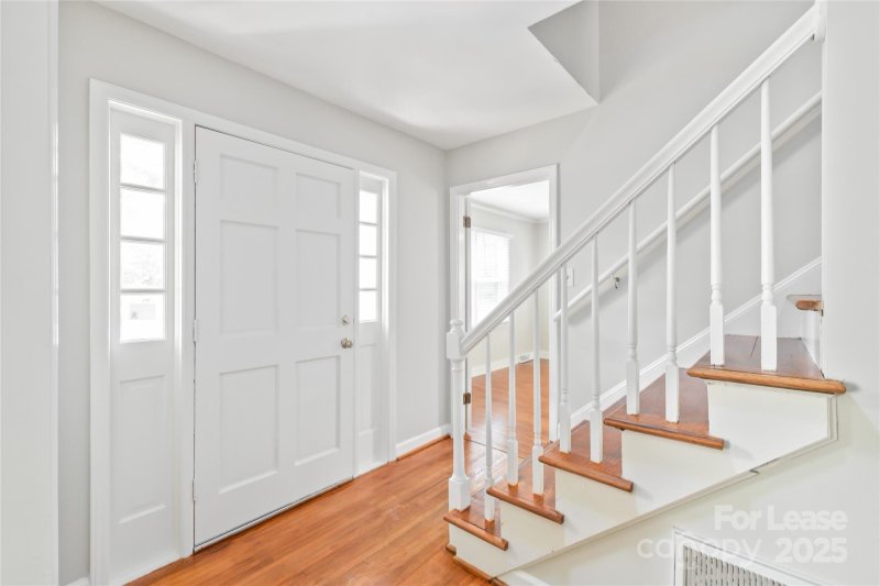 Property image 3 of 5001 Vescova Court in Coventry Woods, Charlotte, NC 28212