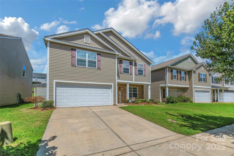 Property image 2 at 1818 Windy Willow Lane, Dallas, NC 28034