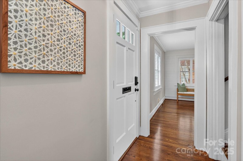 Property image 3 of 1305 Lilac Road in Myers Park, Charlotte, NC 28209