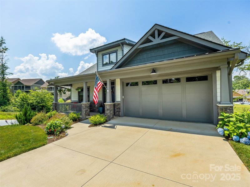 Property image 2 of 248 Sports Village Drive in Cummings Cove, Hendersonville, NC 28739