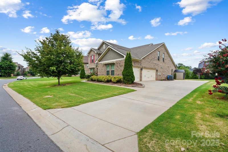 Property image 2 of 4201 Thames Circle in The Preserve At Riverchase, Fort Mill, SC 29715