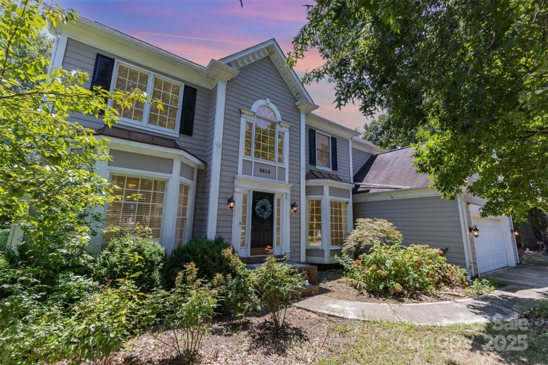 Property image 2 of 6616 Blue Sky Lane in Highland Creek, Charlotte, NC 28269