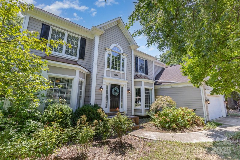 Property image 4 of 6616 Blue Sky Lane in Highland Creek, Charlotte, NC 28269