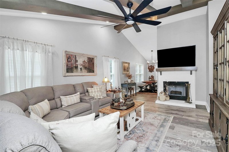 Property image 2 of 11609 Chadburn Lane in Brookstead, Charlotte, NC 28215