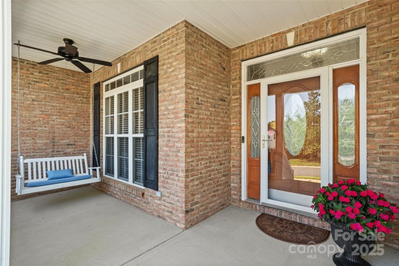 Property image 5 of 1674 Wakefield Way in Seven Oaks, Rock Hill, SC 29730