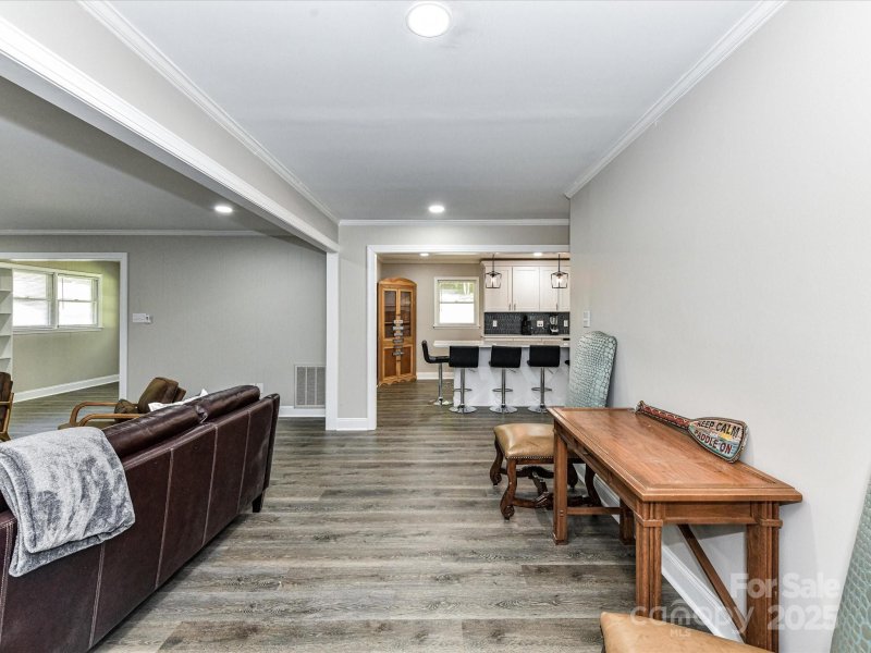 Property image 5 of 23353 Lake Tillery Road in Lake Tillery, Albemarle, NC 28001