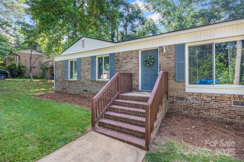 Property image 2 at 1191 Westover Circle, Rock Hill, SC 29732