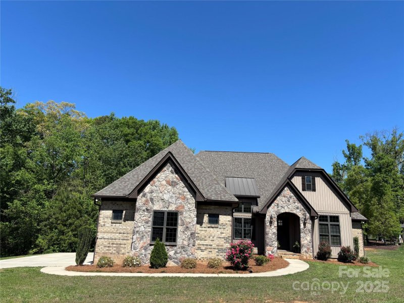 Property image 3 of 1021 Mccollum Oaks Lane in The Oaks At Camden, Monroe, NC 28110