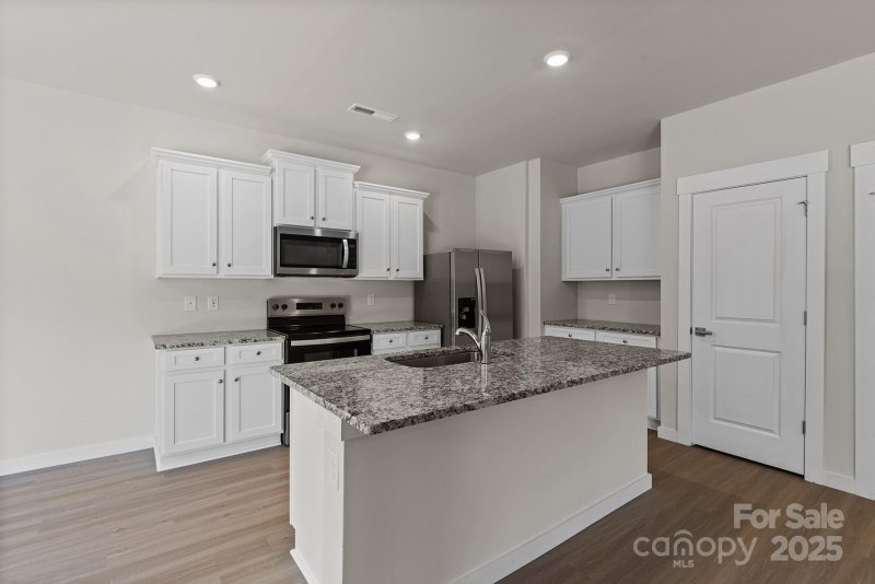 Property image 4 of 1512 Doran Terrace in Knights Bridge, Richburg, SC 29729