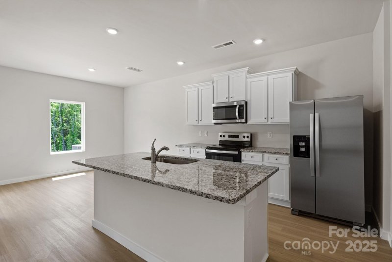 Property image 5 of 1512 Doran Terrace in Knights Bridge, Richburg, SC 29729
