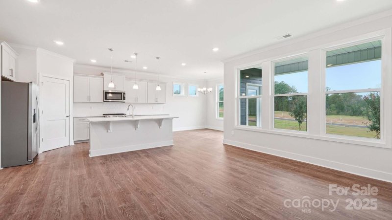 Property image 4 of 2061 Skyhawk Drive in Westport, York, SC 29745