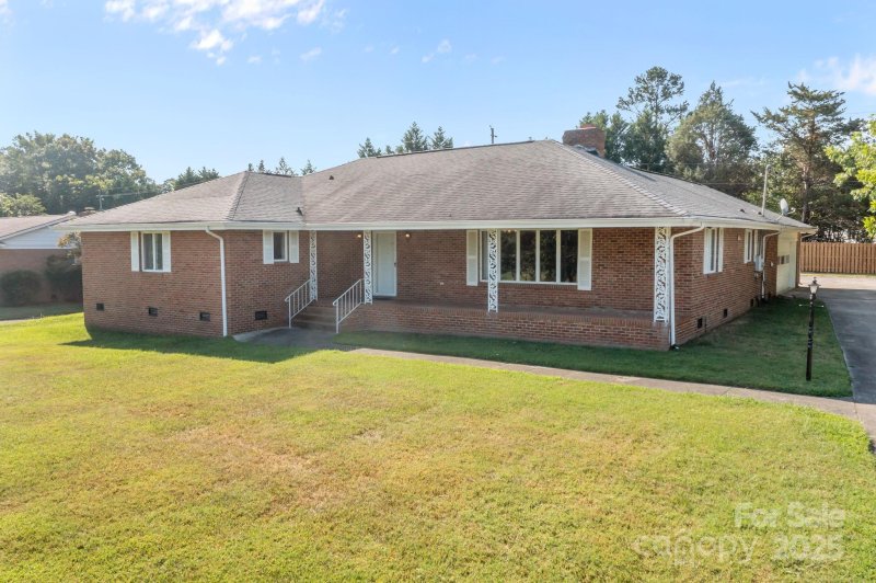 1314 Stoneyridge Drive