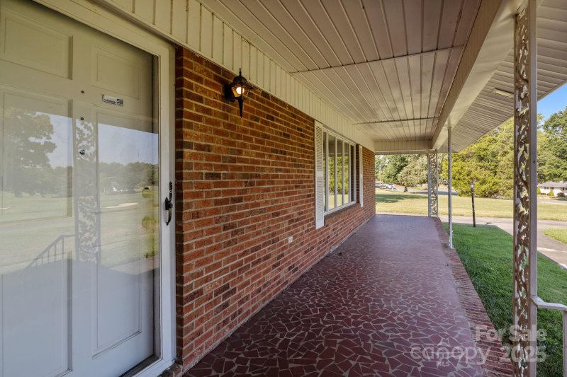 Property image 4 of 1314 Stoneyridge Drive in Pine Island, Charlotte, NC 28214