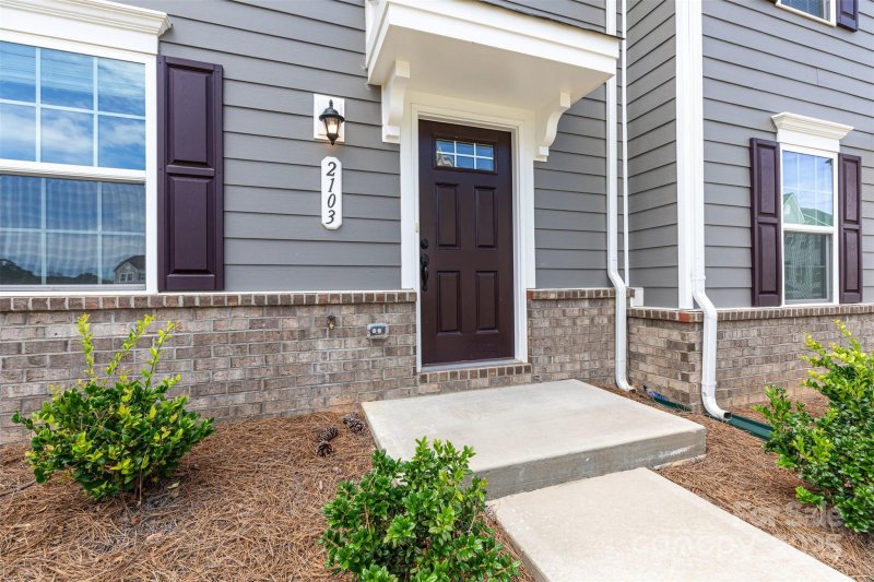 Property image 2 at 2103 Autumn Olive Lane, Matthews, NC 28104