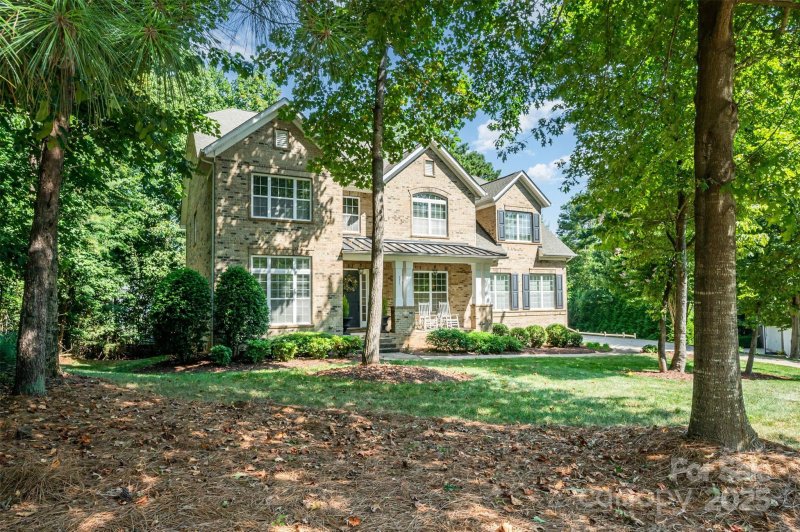 Property image 2 of 111 Stamford Court in The Farms, Mooresville, NC 28117