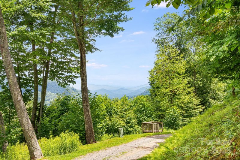 Property image 2 of 17 Mountain Gait Drive in The Preserve at Wolf Laurel, Mars Hill, NC 28754