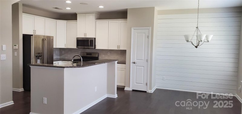 Property image 2 at 1764 Evergreen Drive, Charlotte, NC 28208