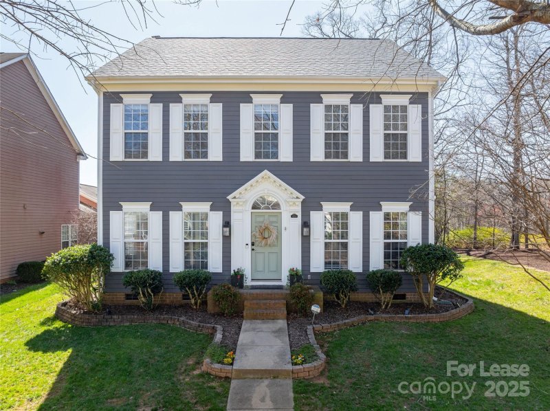 14040 Alley Son Street