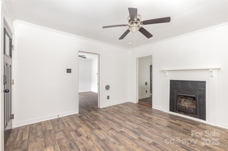 Property image 2 of 664 Simpson Street in Sunset Park, Rock Hill, SC 29730