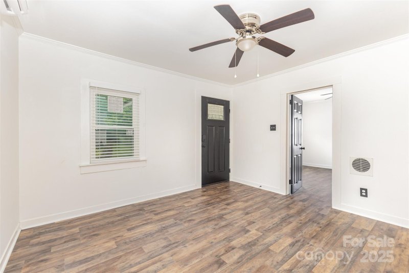 Property image 3 of 664 Simpson Street in Sunset Park, Rock Hill, SC 29730