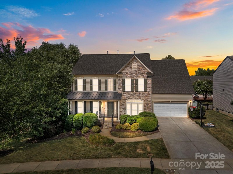 The Mills at Rocky River, Concord Community