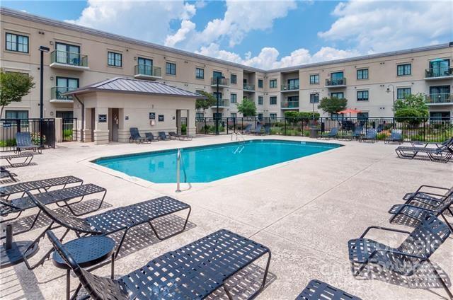 Property image 3 at 721 Gov Morrison Street, Charlotte, NC 28211