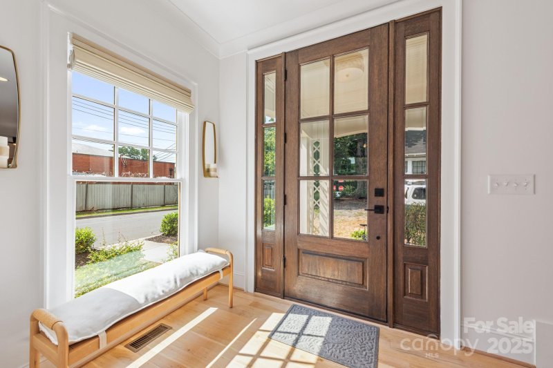 Property image 3 at 210 Walford Drive, Charlotte, NC 28208