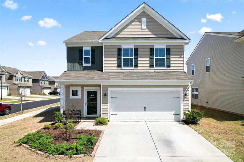 Property image 3 at 7742 Sea Turtle Way, Lancaster, SC 29720