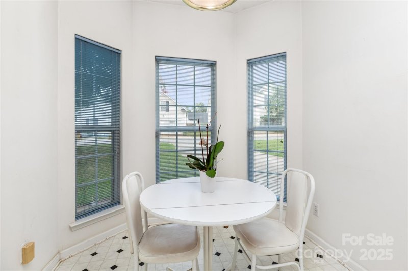 Property image 5 at 197 Everett Park Drive, Mooresville, NC 28115