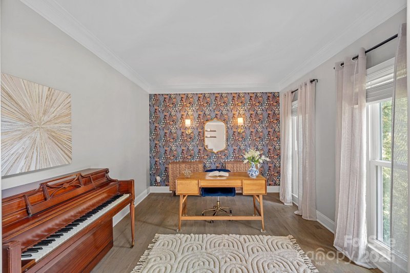 Property image 4 of 8948 Devonshire Drive in Birkdale, Huntersville, NC 28078