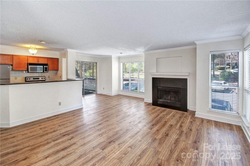 Property image 2 at 2512 Cranbrook Lane, Charlotte, NC 28207