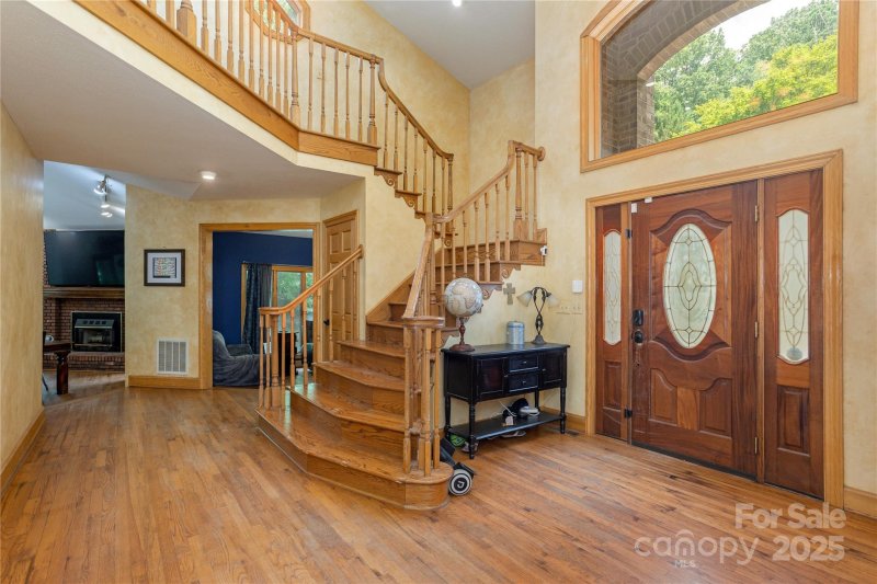 Property image 4 of 19 Timber Park Drive in Timber Park, Black Mountain, NC 28711