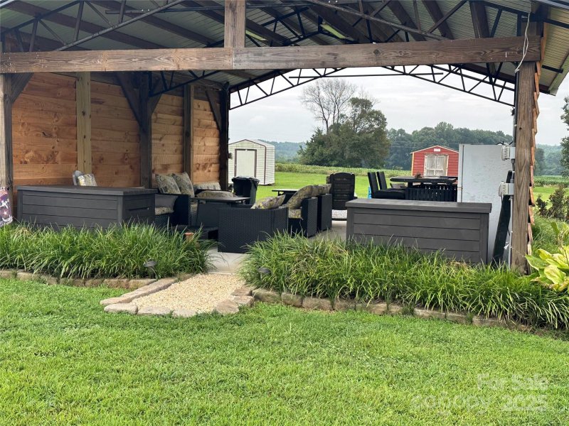 Property image 5 of 3817 Spike Lane in Doe Park, Vale, NC 28168