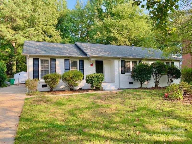 2314 Knickerbocker Drive