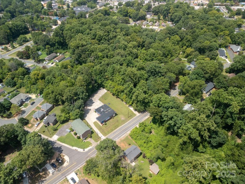 Property image 5 of 2101 Newland Road in Lincoln Heights, Charlotte, NC 28216