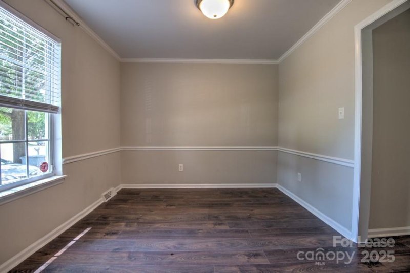 Property image 5 at 11205 Vintage Lane, Charlotte, NC 28226