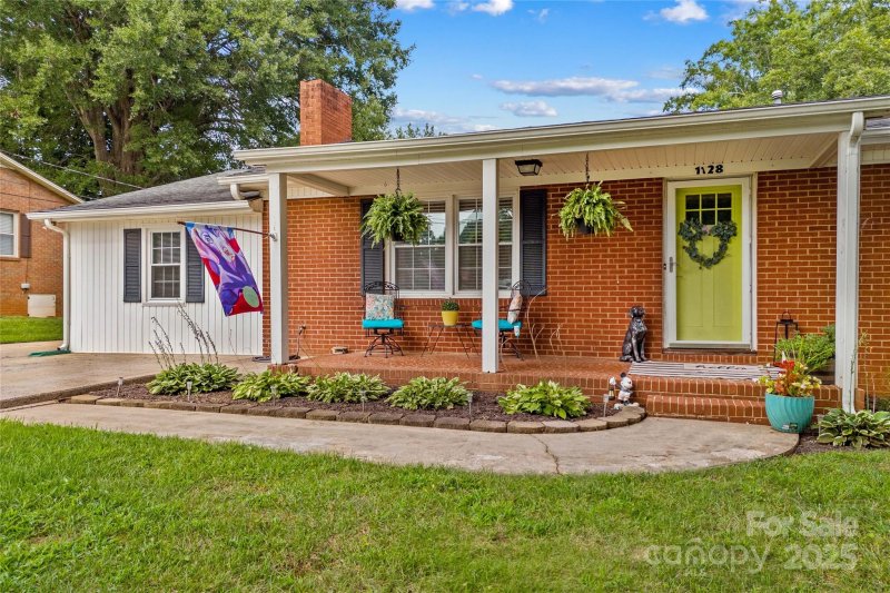 Property image 3 at 1128 Fulton Drive, Statesville, NC 28677