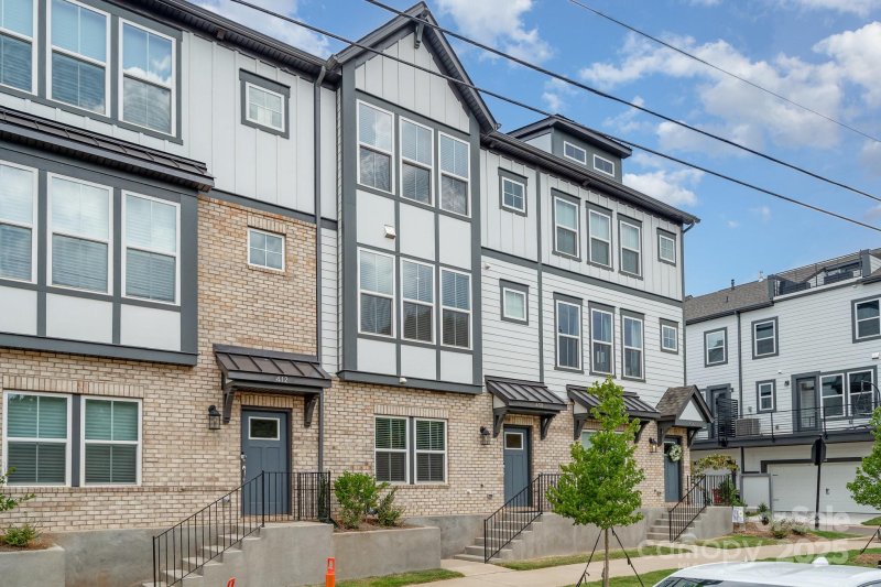 Property image 3 at 408 Catawba Avenue, Davidson, NC 28036