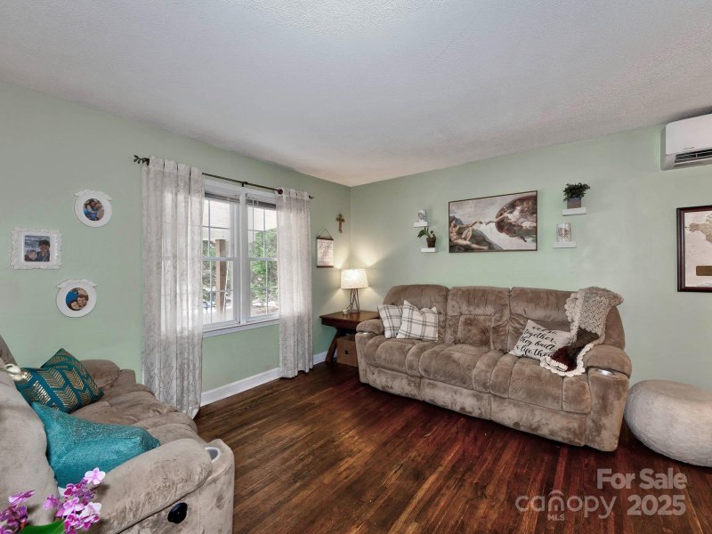 Property image 3 of 432 Lake Shore Drive in Forest Lake, Fort Mill, SC 29715