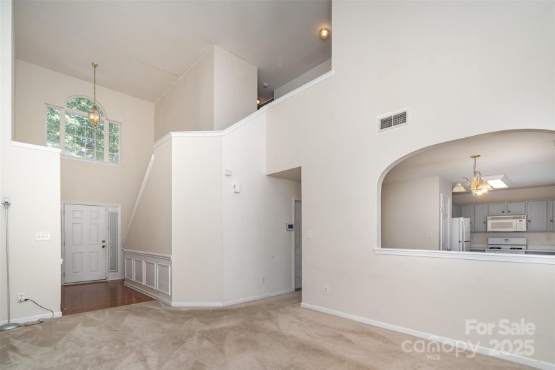 Property image 4 of 9935 Gray Dove Court in Chastain Walk, Charlotte, NC 28216