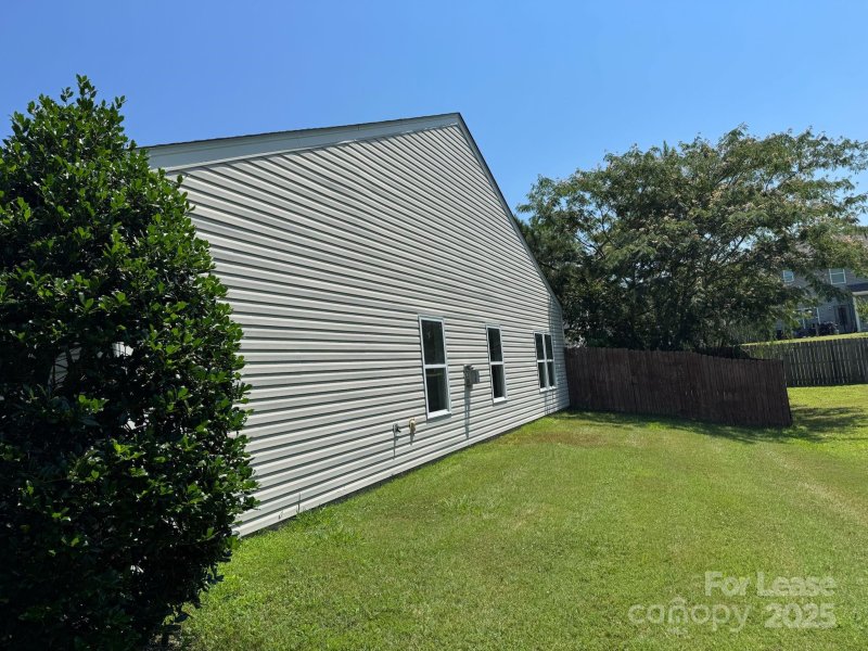 Property image 2 at 5075 Meanna Drive, Clover, SC 29710