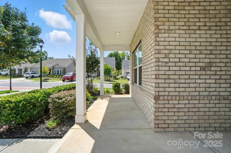 Property image 2 at 9226 Dunwich Drive, Gastonia, NC 28056